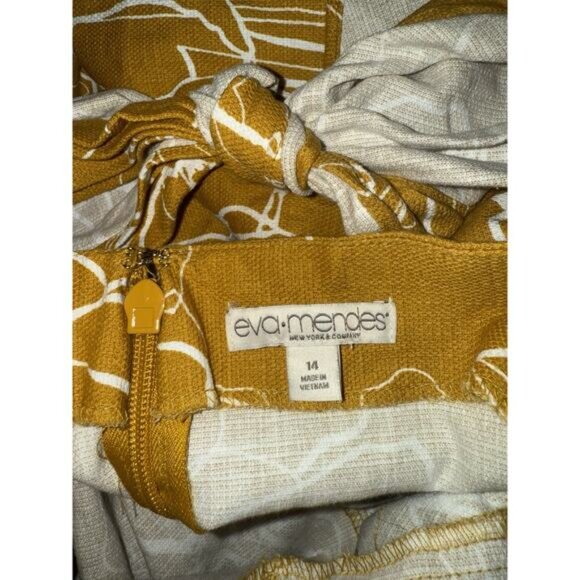 NEW Eva Mendes New York And Company Yellow Floral Gauzy Maxi Dress Open Back 14 - Picture 8 of 8